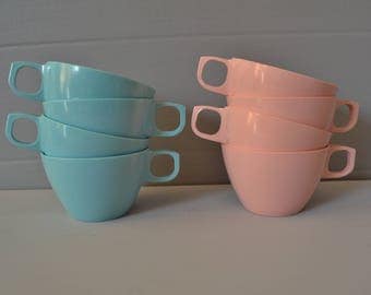 Malo Ware Turquoise & Pink Tea Cup Set of 8 ~ Vintage Plastic Dinnerware ~ Mid Century Kitchen ~ Epsteam