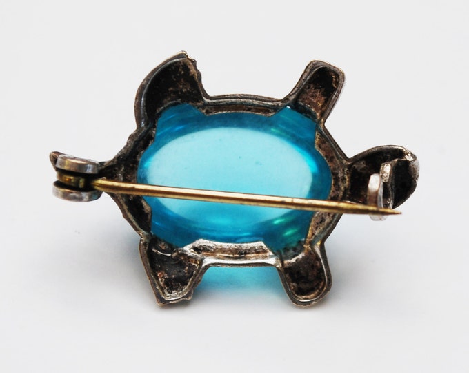 Turtle Brooch -Jelly belly - Blue Resin Cabochon - Silver plated - figurine pin