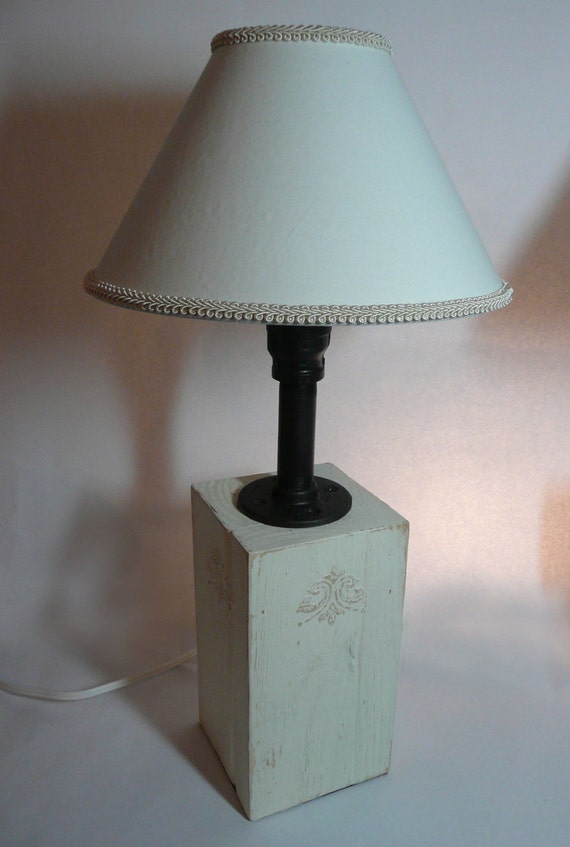 Ivory rustic farmhouse table lamp. 22 Tall Cottage lamp.