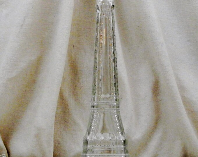 Large Vintage French Mid Century 1960 Retro Eiffel Tower Clear Glass Bottle / Carafe, Parisian 60s Decor, Paris Souvenir from France