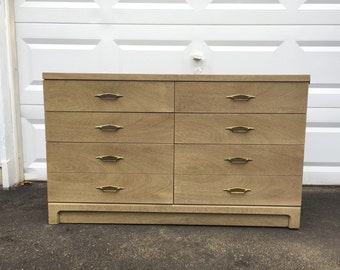 Mid-Century Modern Six Drawer Bedroom Dresser by Bassett