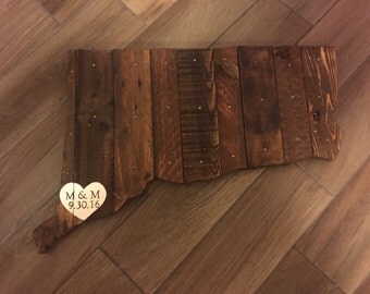 pallet wedding sign, wedding Guest book, Alternative sign, Connecticut wedding decor, recycled pallet sign, Connecticut state wedding sign