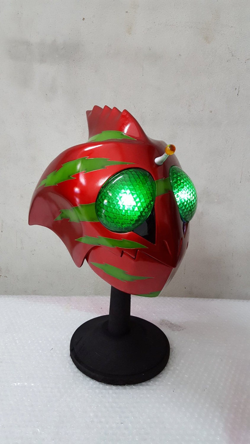 Kamen Rider / Masked Rider Amazon Alpha LED Eyes Helmet Prop