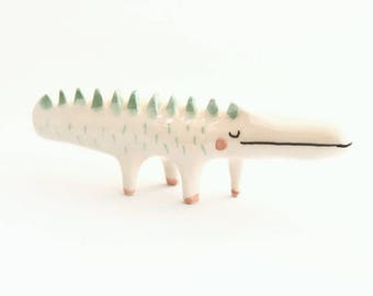 Ceramic Crocodile Miniature, Crocodile Totem, Ceramic Animal, in White Clay and Decorated with Pigments in Green. Ready To Ship