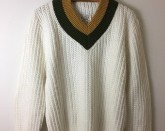 Vintage Classic V Neck Pullover Chunky Knit Sweater Tennis Sweater Preppy Orlon Campus Size Large