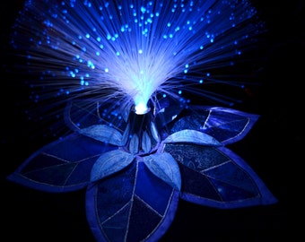 Night Star candle holder/ 20” X 20”/ 3D pop up quilted table topper/ blue and silver good night show stopper/ table decoration/ starry night