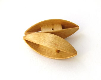 SALE Wooden 6.7 cm Tatting Shuttle Hand Made of maple Wood, frivolite, Tools