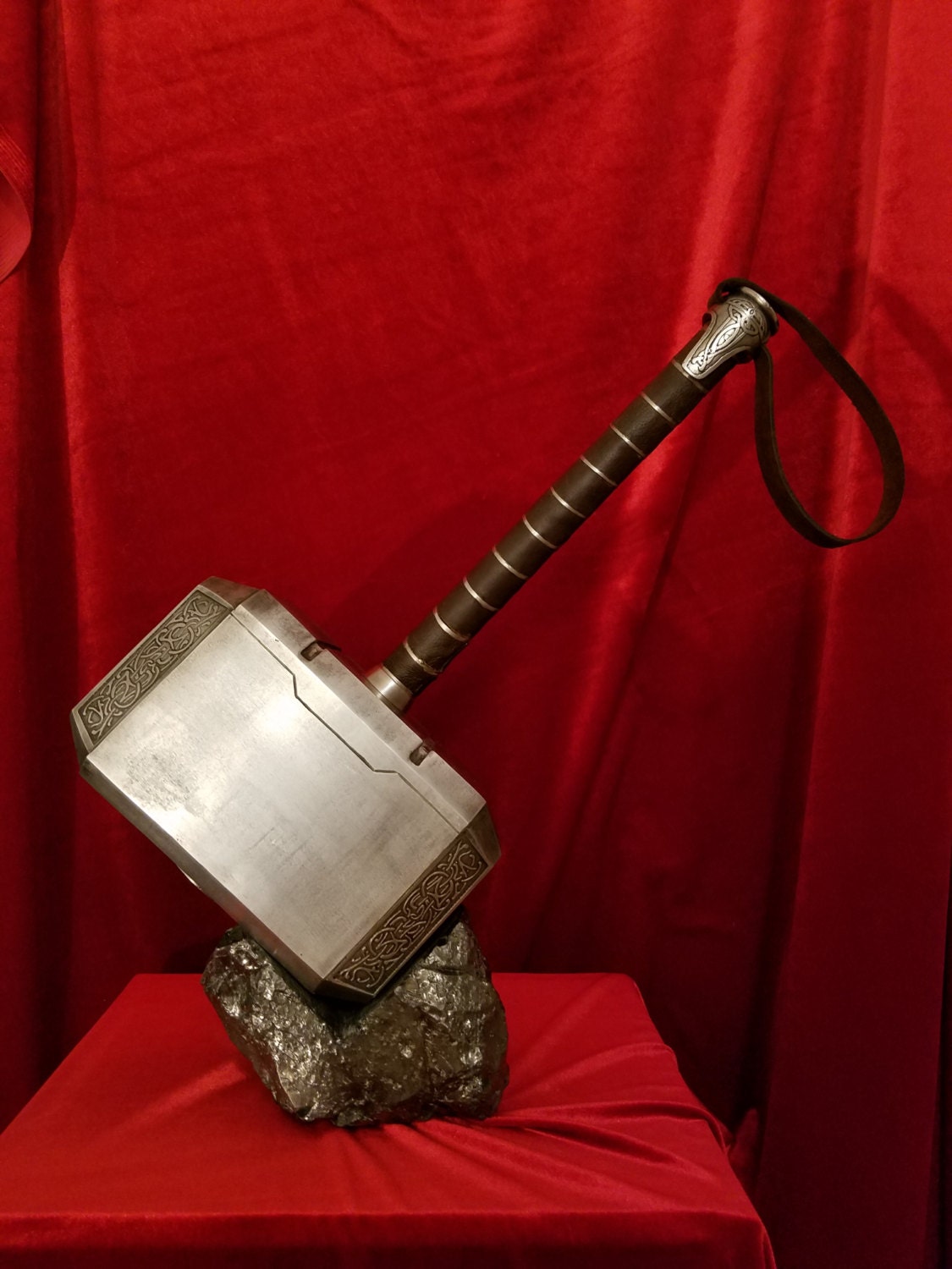 thor mjolnir hammer replica