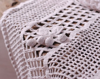 French embroidery / textile art french/tissue shabby/art deco/top of chimney/top furniture