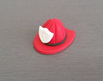 6 x Fireman Helmet Cupcake Toppers, Fireman, Fireman Helmets, Edible cupcake toppers, Fondant fire toppers