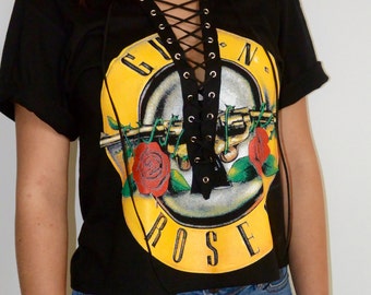 GunS 'N ROSES Lace Up tee
