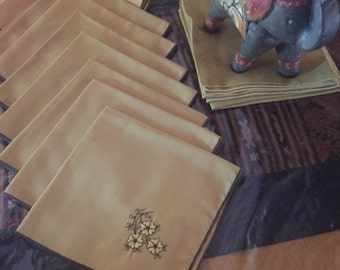 Pretty Vintage Lot of 10 Gold Cloth Napkins With Floral Design PLUS 4 plain Gold Ones