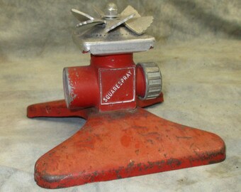 Squarespray It Gets the Corners Metal Water Lawn Sprinkler Waterer Vintage