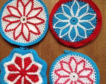 Set of 4 lace trivets or hotpads.