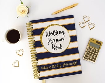 Wedding Planner Book - Engagement Gift - Bride to Be Present - Bridal Organiser - Keepsake Wedding Book - Perfect Bridal Shower Gift