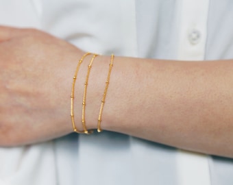 Dainty Gold Bracelet / Dainty Layering Bracelet / Thin Gold Chain Bracelet