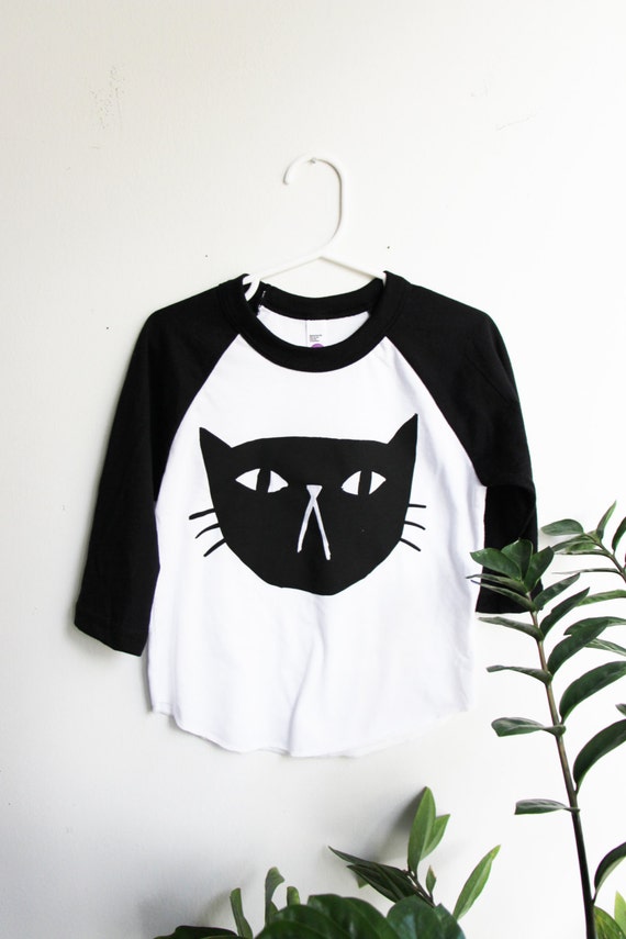 Black Cat Tee Kids halloween shirt halloween outfit by MochiKids