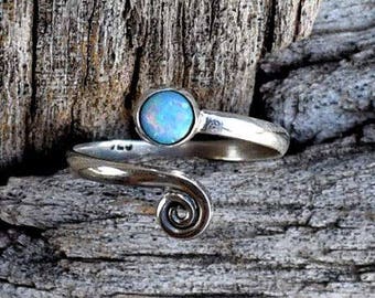 Toe Ring, Sterling Silver Toe Ring, Toe Rings, Blue Opal Toe Ring, Foot Accessories, Foot Ring, Stone Toe Ring, Band Toe , Foot Jewelry