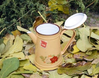 Vintage tea kettle Coffee kettle Tea pot Enamel tea kettle Retro tea kettle Enamel kettle Stove top kettle Retro tea pot Metal teapot