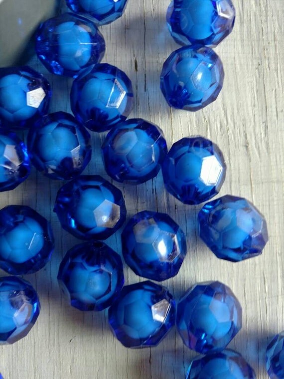 20mm royal blue faceted bead in bead bubblegum beads 10ct