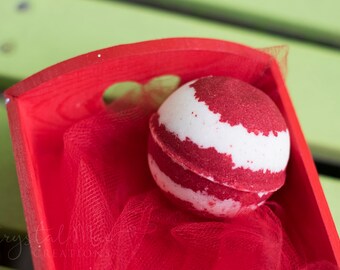Peppermint Bath Bomb - Peppermint Oil - Coconut Oil