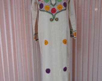 1970s woven Caftan with Embroidered Mirror Details