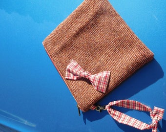 Lovington - Cover knots and wrist strap