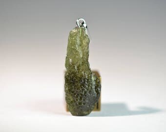 Rare Moldavite Pendant - Natural Stone Pendant - Natural Tektite Glass - TOP quality - Raw Stone Pendant - 1.6 g