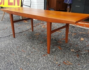 Mid Century Modern Solid Teak Coffee Table