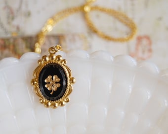 Lucky Clover vintage gold foil necklace - brass and gold plate