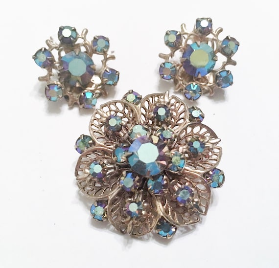 Items similar to 1950s Blue Rhinestone Costume Jewelry Set Pin and