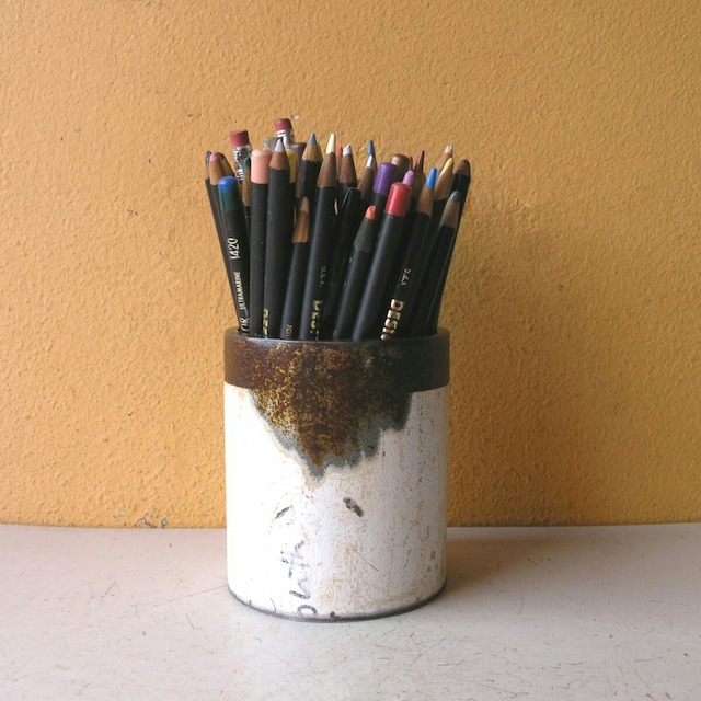 industrial-home-office-gift-ideas-accessories-decor-by-paulaart