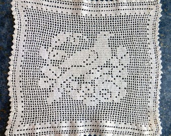 Vintage Filet Crochet Doily with Dove and Flowers - Handmade White Crochet Square 10" x 10" - Bird, Roses - Rectangle, Scalloped Edge