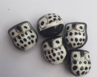 Set of 5 handmade porcelain black owl beads.