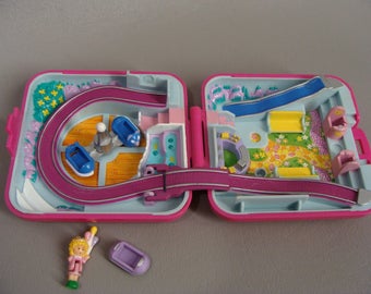 Complete. 1989 Polly Pocket POLLY WORLD. FuN FaIR. Amusement Park. Rollercoaster. Rocket Ride. Pink Square Compact. Bluebird Toys. Play Set