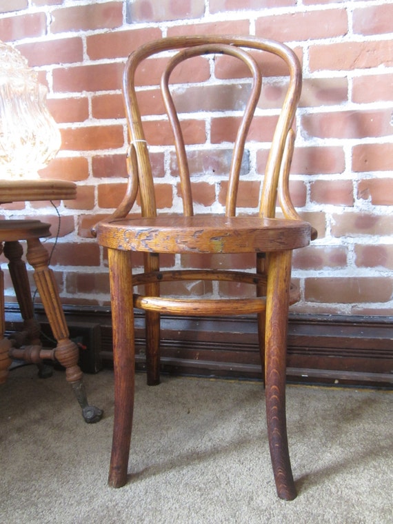 VINTAGE BENTWOOD CHAIR Antique Bentwood Chair