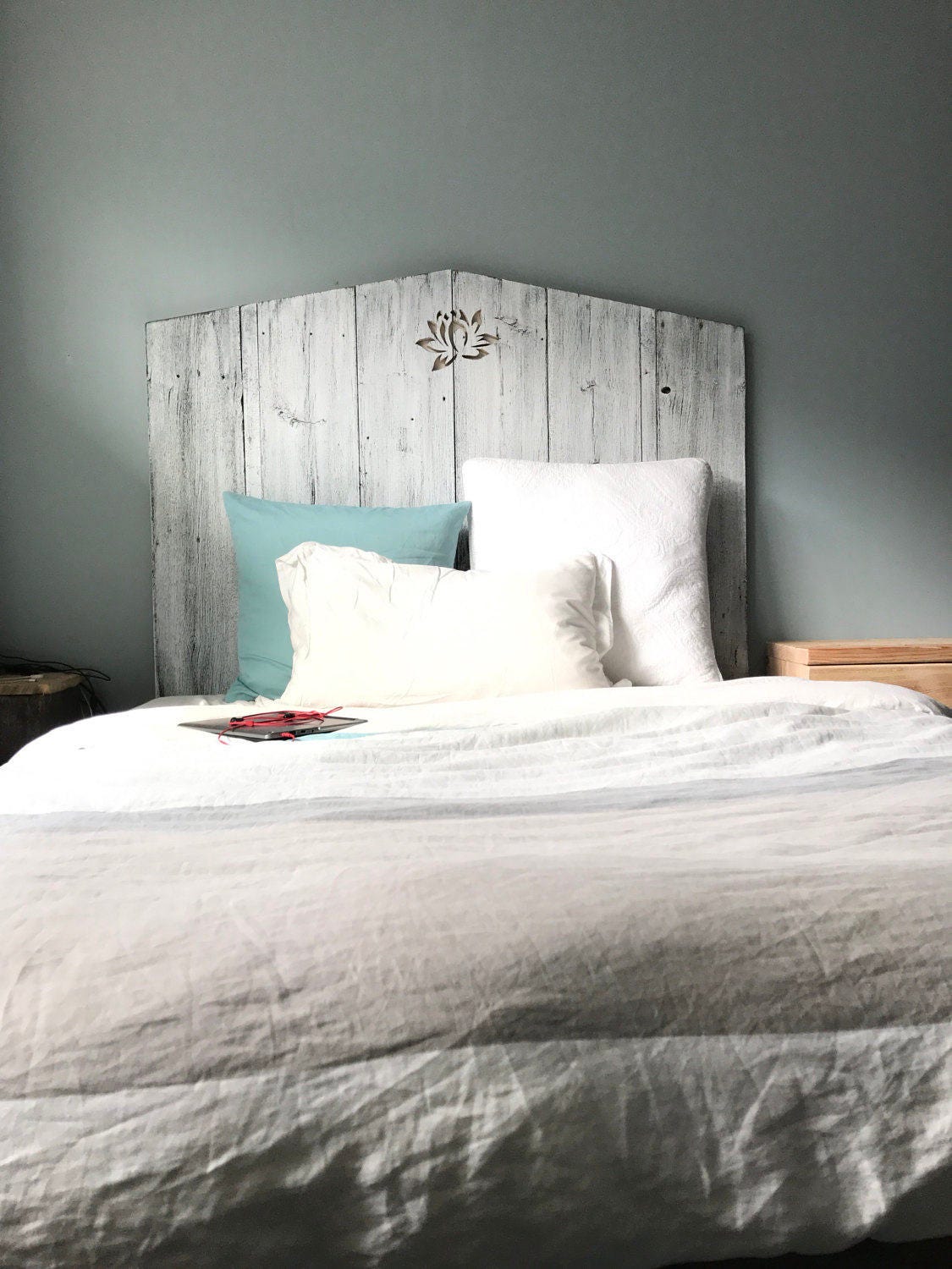 Queen Tricia Reclaimed wood Beach Cottage Headboard
