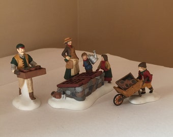 Department 56 Dickens Villlage Tending The Cold Frame