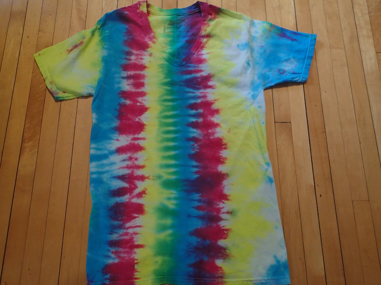 vneck tie dye shirt