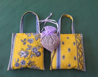 Lavender hanger sachets .Set of 3 sachets.Fabric from Provence, France.little flowers in yellow.Gift for her.