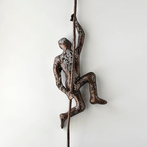 3d wall art Wall hanging Climbing man on rope Metal