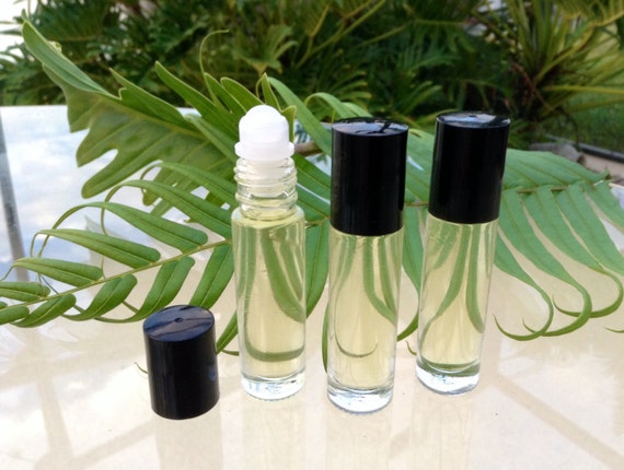 Green Grass Natural Perfume-body Essential Oil Poll On 10 Ml