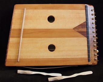 Easy to play Hammered Dulcimer instrument. 12 note scale.
