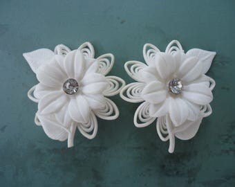 Vintage Soft White Plastic Flower Earrings