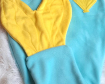 Mermaid tail blanket. Kids mermaid blanket. Mermaid snuggy blanket. Fleece snuggy blanket. Mermaid blanket. Kids sleep sack. snuggy blanket