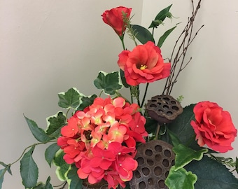 Summer Arrangement, Everyday arrangement, Home Decor, Floral, Centerpiece, Floral Arrangement, Coral Flowers, Flower Arrangement