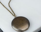 Vintage locket | Etsy