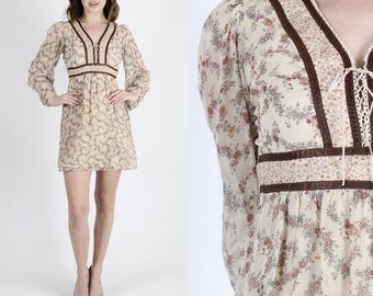 Boho Dress Hippie Dress Prairie Dress Festival Boho Wedding Dress Vintage 70s Ivory Floral Dress Prairie Corset Mini Dress