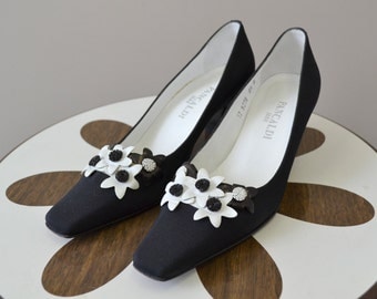 1960s Pancaldi Black and White Flower Heels, Size 6.5B