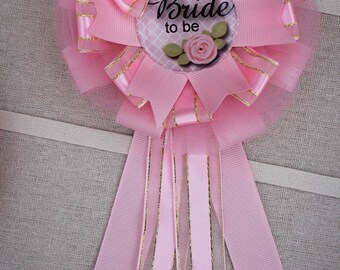 Bride to Be Corsage, Bridal Shower Corsage, Bride to Be Mum, Bride Corsage, Bridal Corsage, Bridal Party Corsages, Bride to be Capia